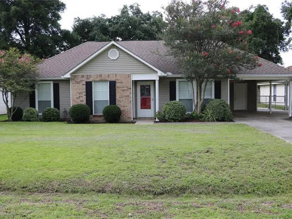 38142 Hidden Point Dr, Geismar, LA 70734