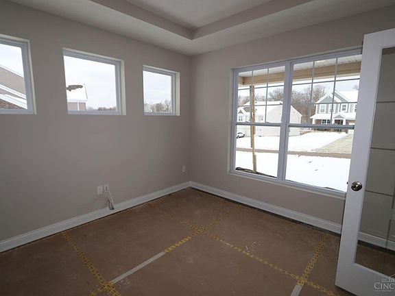 5th image of 4911 Shadow Hawk Dr #31