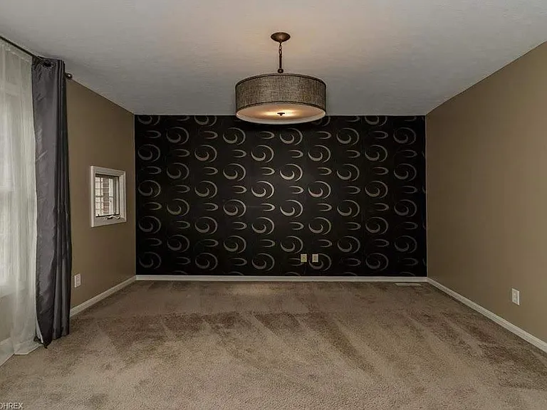 8317 Beacon Pl — Photo 27