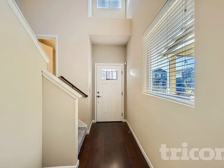 3322 Nova St NE — Photo 2