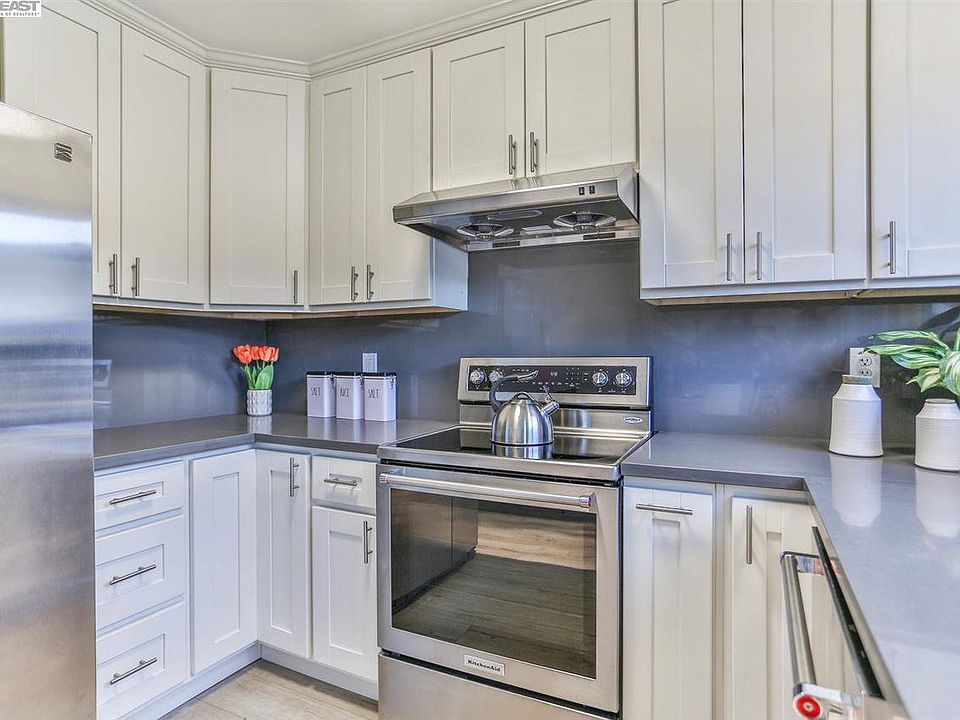 1st image of 4215 Chapalla Way