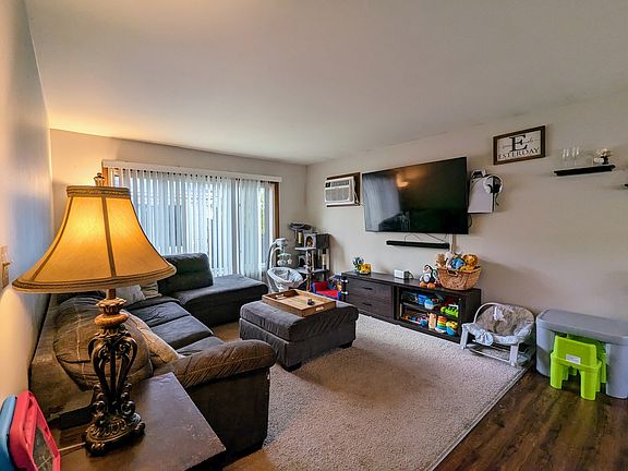 2nd image of 9101 Sahler Ave