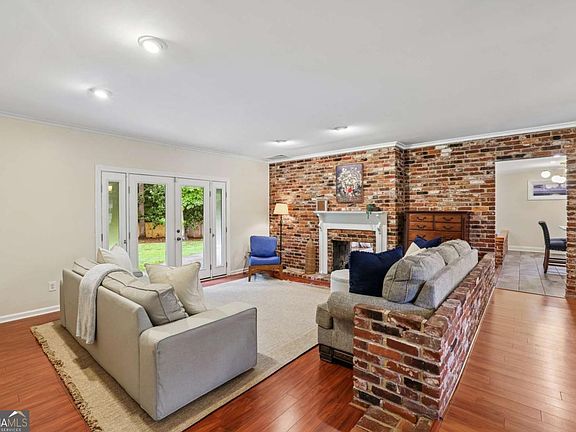 4th image of 2862 Dunnington Cir