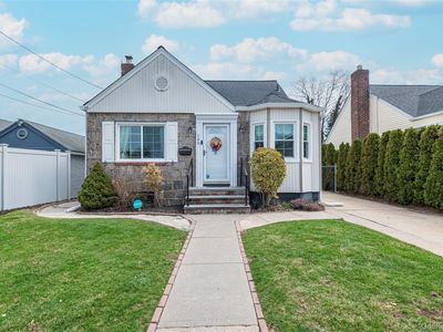 145 Jacob Street, Elmont, NY, 11003