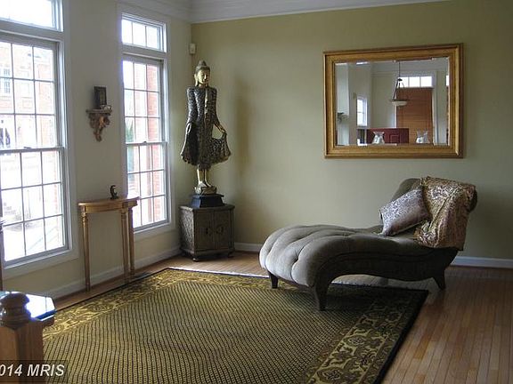 4th image of 10401 Dalebrooke Ln