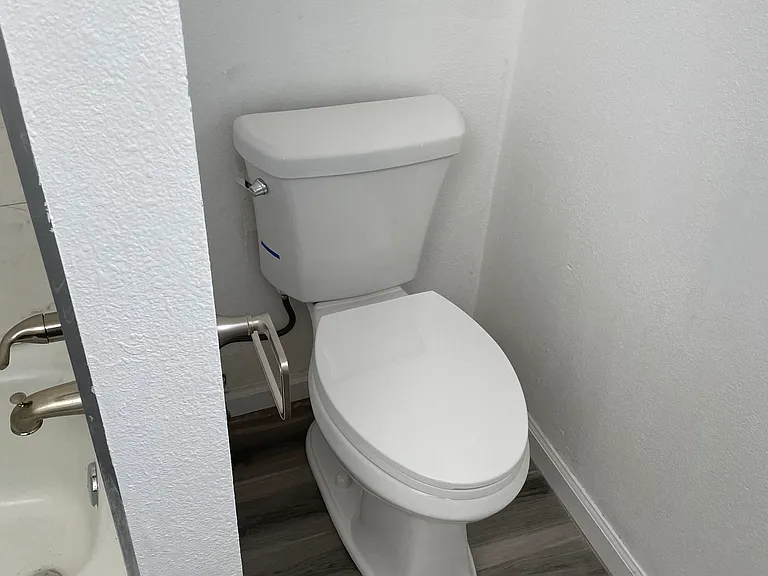 40 W Beverly Dr — Photo 5