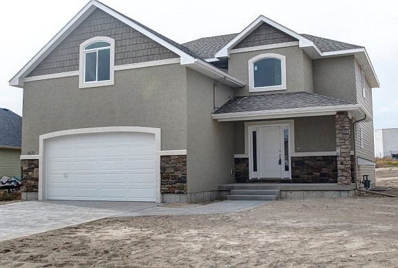5th image of 1571 Clarence Dr