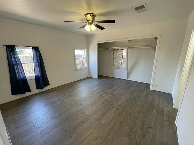 3805 N 9th Pl — Photo 14