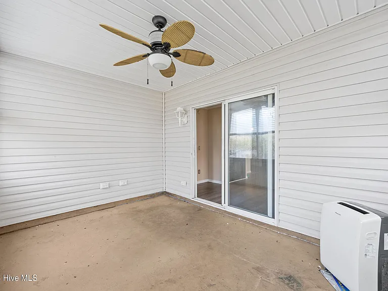 1604 Willoughby Park Ct #1 — Photo 24