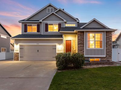 318 Juniper St, Johnstown, CO, 80534
