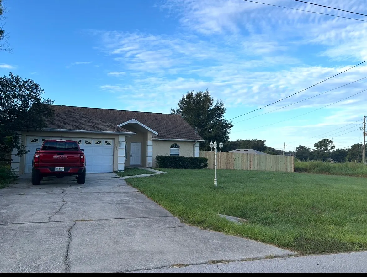 3 bed, 1724 sqft, $1,645 — Photo 2