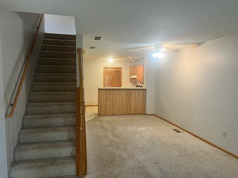 2240 Ranchview Ln N #83 — Photo 5