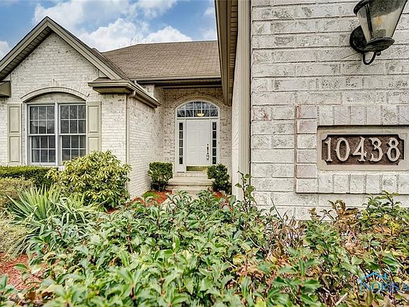3rd image of 10438 Belmont Meadows Ln