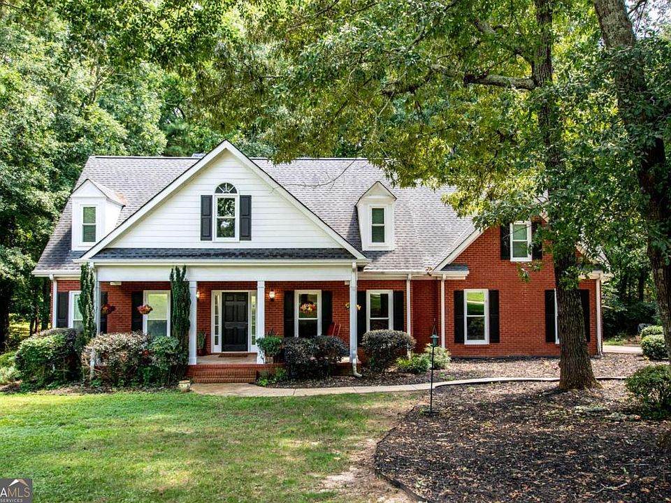 1st image of 1011 Lakeside Ct