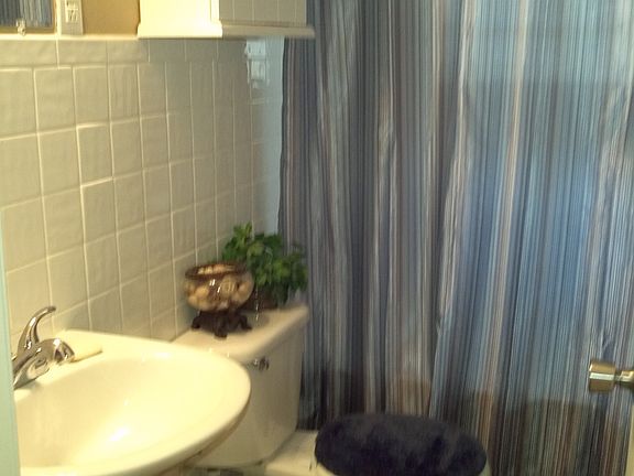2nd image of 2607 Weaver Pl