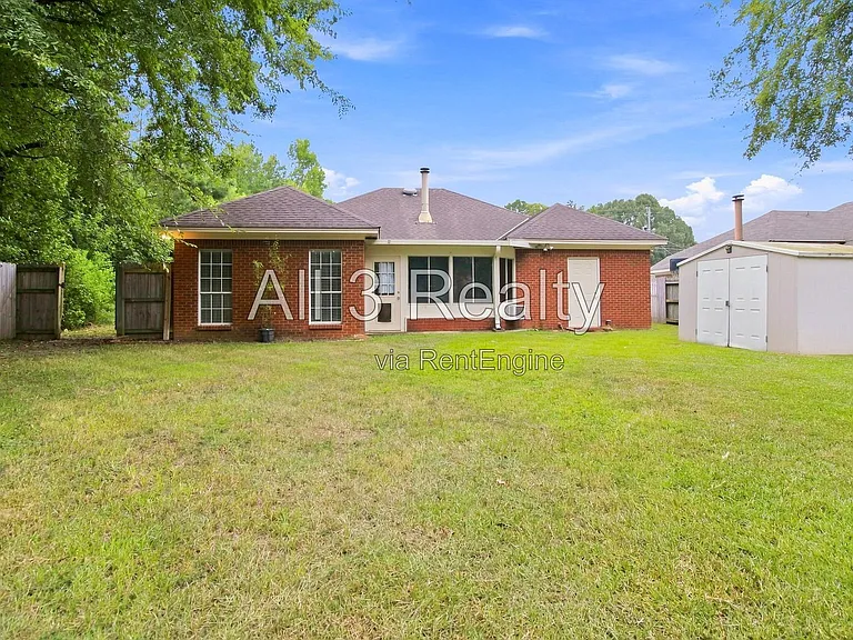 6272 Deerwood Dr — Photo 17