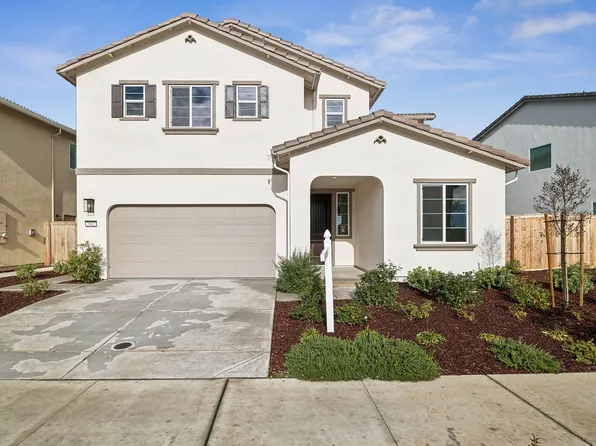 2902 Delegate Dr, Lincoln, CA 95648