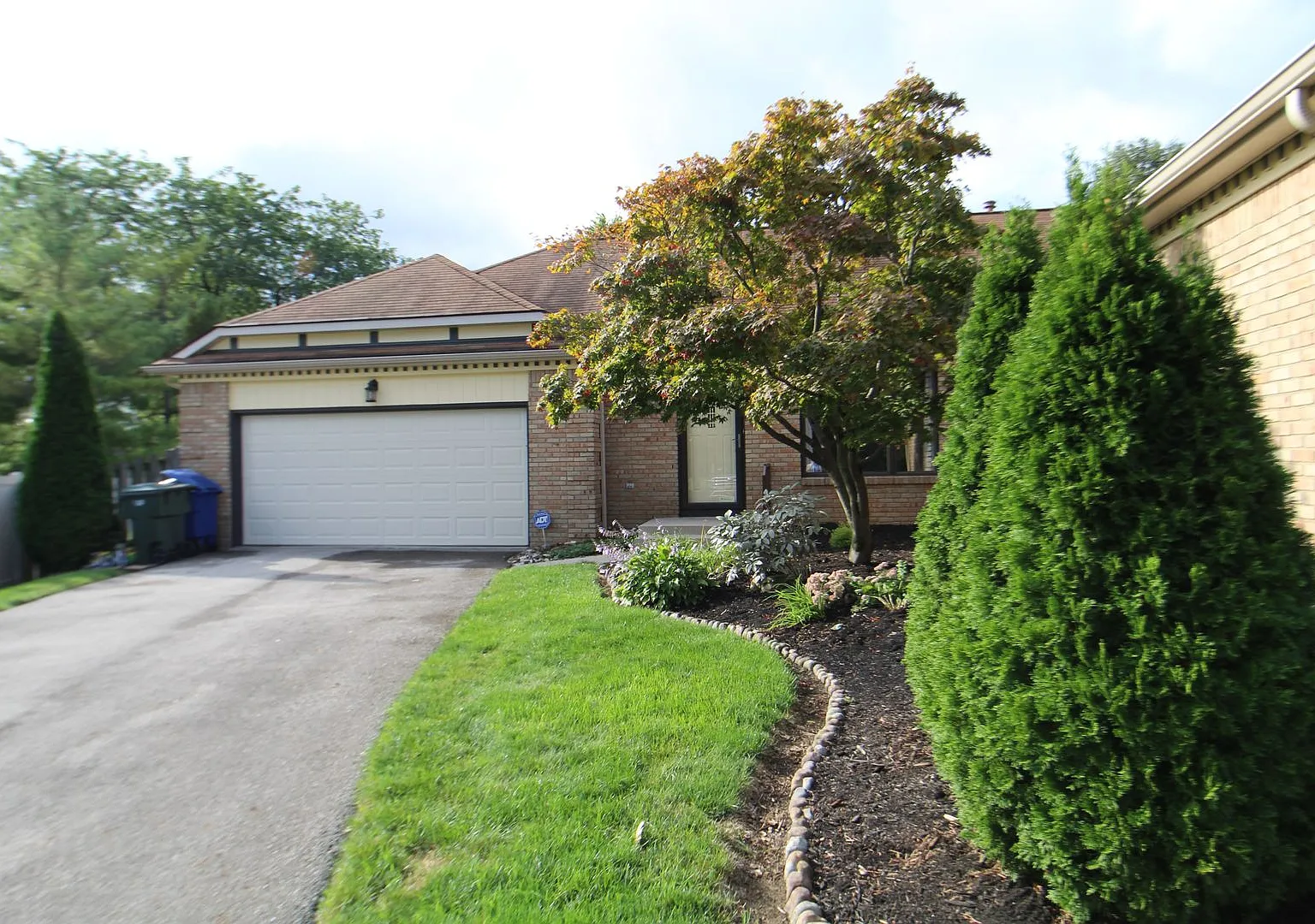 Bayswater Dr. — Photo 2