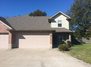3233 Jenne Hill Dr, Columbia, MO 65202