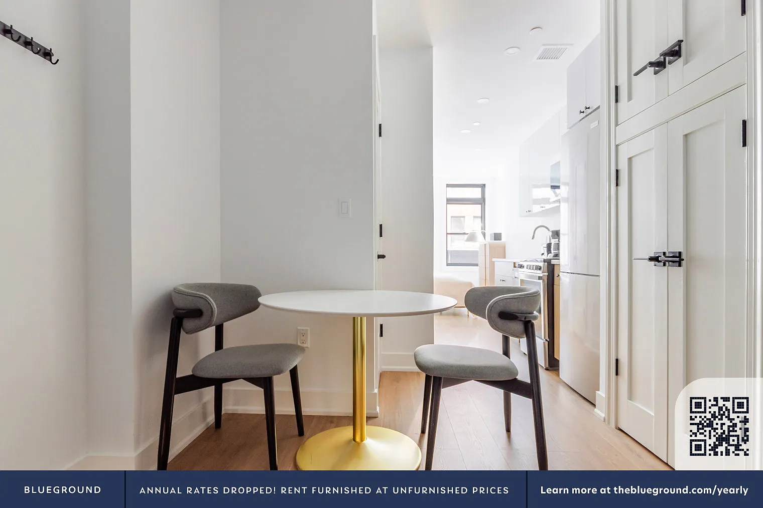 307 West 39th Street — Photo 2