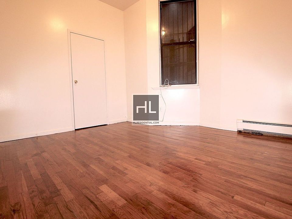 2nd image of 398 Tompkins Ave APT 1B