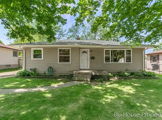 3719 Collingwood Ave SW, Wyoming, MI 49519