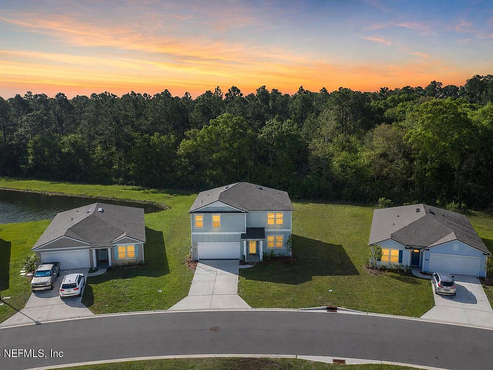 1st image of 981 ORELLANA Road