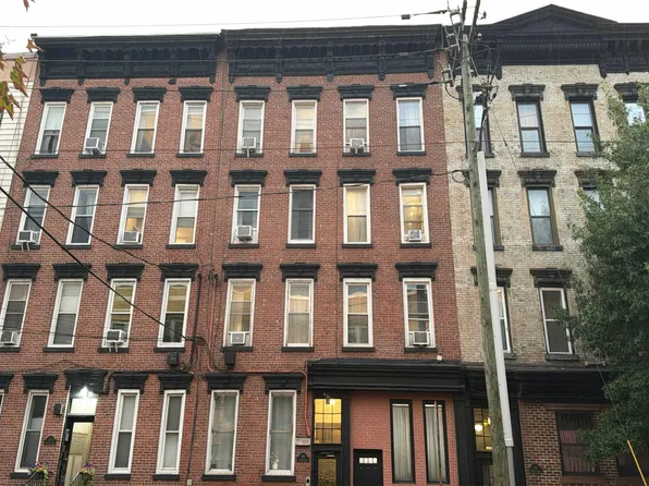 330 Madison St APT 5, Hoboken, NJ 07030