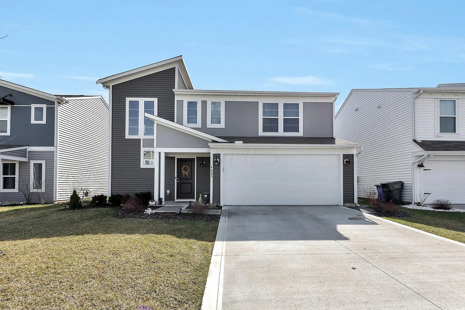 4883 Amber Crossing Dr photo 1