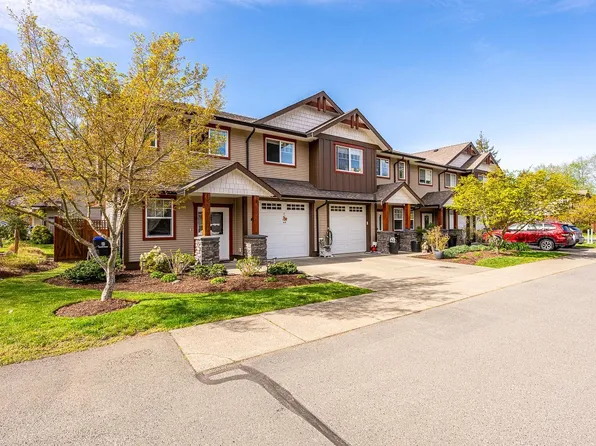 2112 Cumberland Rd #13, Courtenay, BC V9N 2E9