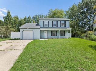 5 Longleaf Ct, Hampton, VA 23666