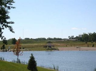 Lake Tahoe Trl, Warsaw, IN