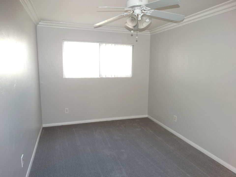2nd Bedroom
12x11