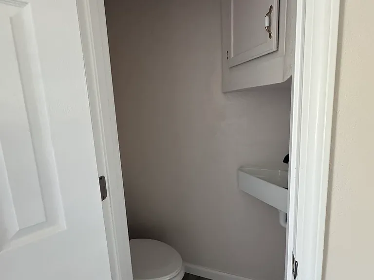 515 Valley View Dr — Photo 20