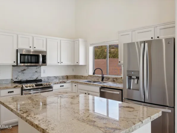 11105 W ASHLEY CHANTIL Drive, Surprise, AZ 85378