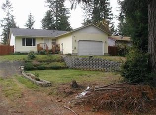 81 NE Santa Maria Ln, Belfair, WA 98528