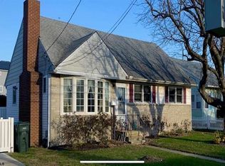1107 W Beach Ave, Brigantine, NJ 08203