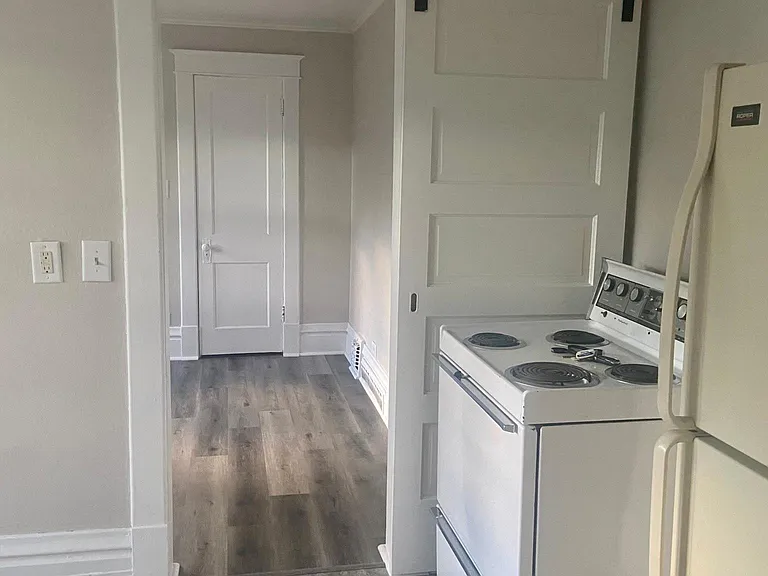 2811 Duke St #2 — Photo 3