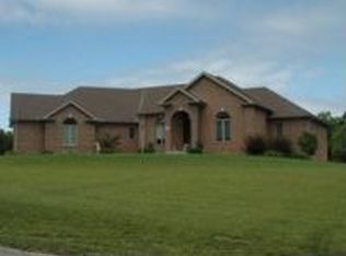 2143 Main St, Atchison, KS 66002