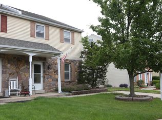203 Hickory Dr, Quakertown, PA 18951