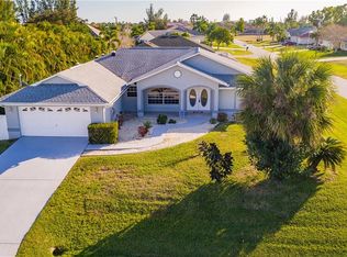 1224 SW 38th Ter, Cape Coral, FL 33914