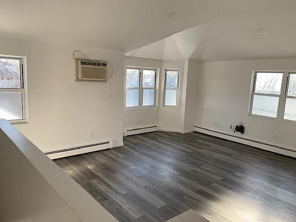 4th image of 20703 42nd Ave Floor 2