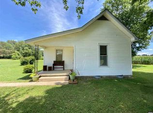 849 Pair Rd, Martin, TN 38237