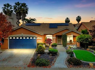 11 Pete Popovich Ct, Sacramento, CA 95835