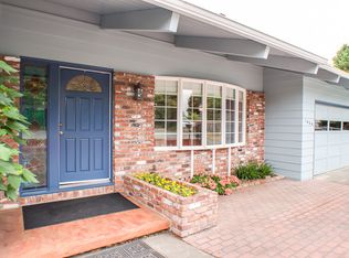 1404 John Hill Rd, Eureka, CA 95501