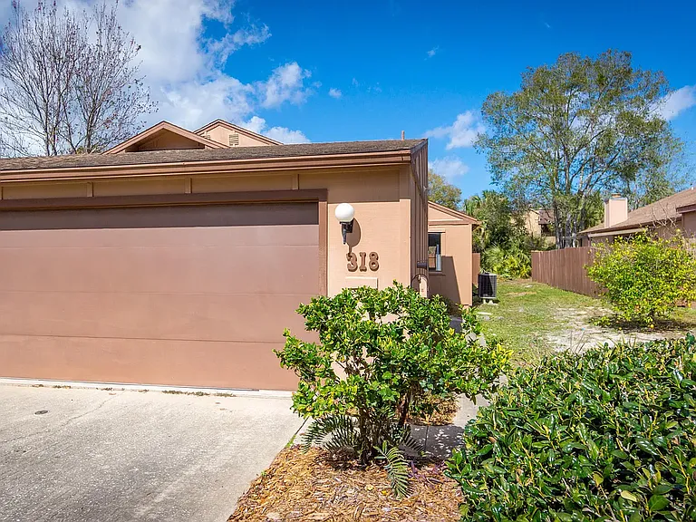 318 Timberline Trl — Photo 25