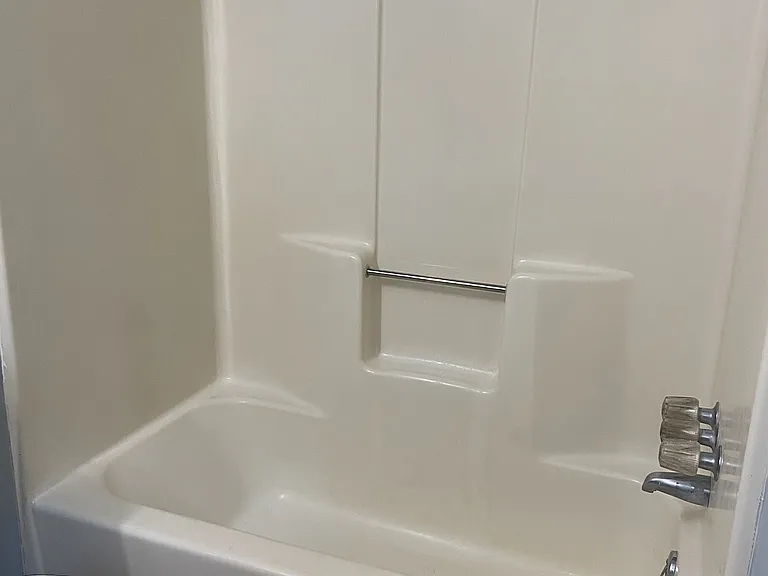 2191 Cedar Creek Ln — Photo 17