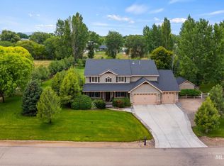 5209 Green Valley Pl, Nampa, ID 83686