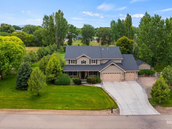 5209 Green Valley Pl, Nampa, ID 83686