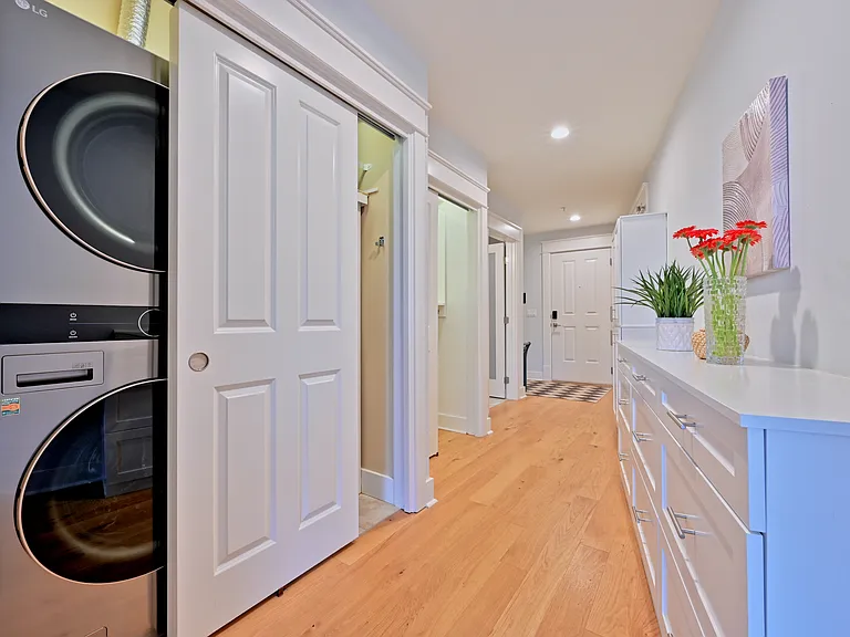 708 Market St #507 — Photo 9